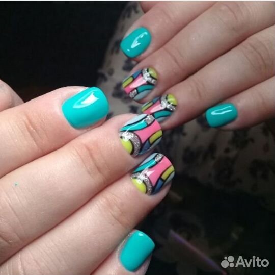 Маникюр.Капсулирование,снятие волос.Наращив ресниц