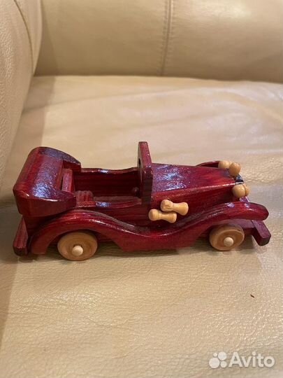 Коллекционная машинка
