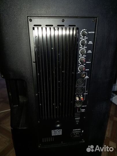 Колонка акустическая напольная