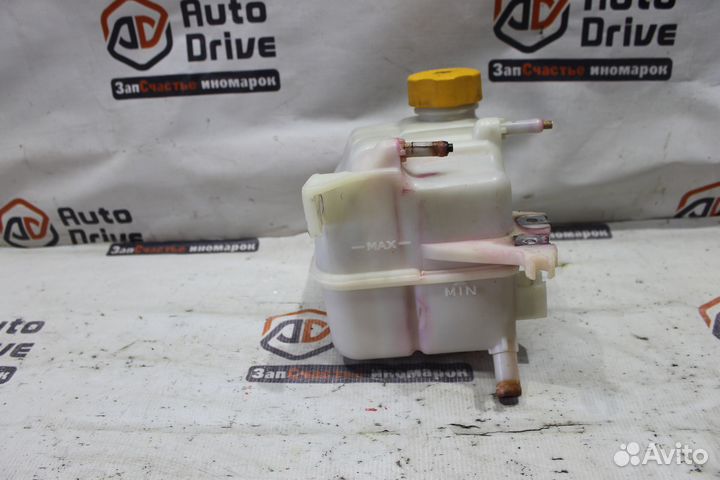 Chevrolet Captiva c100 расширительный бачок