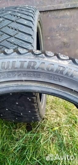 Goodride AT 559 225/45 R18