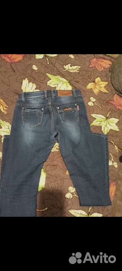 Джинсы