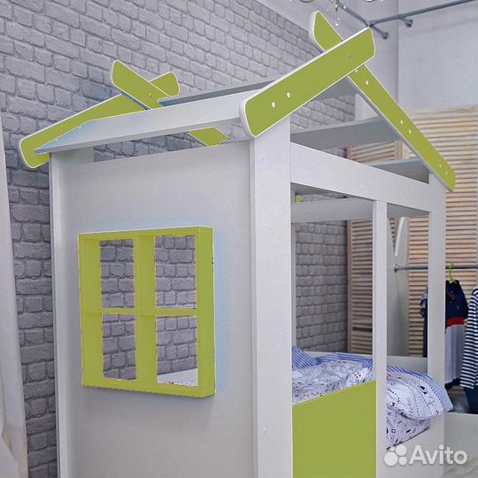 Кровать домик