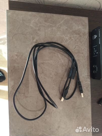 Внешная звуковая карта behringer U-phoria UMC22