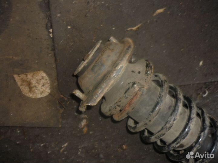 Стойка передняя правая Матиз