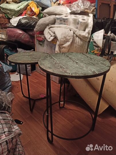 Столы подставка новые набор прикроватный металл