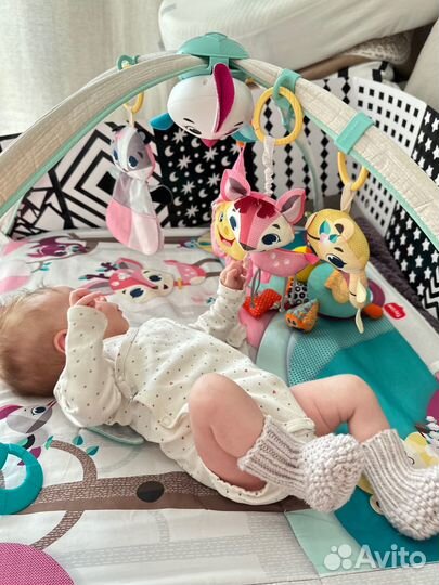 Развивающий коврик tiny love принцесса