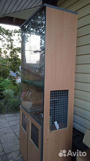 Витрина для шиншилл