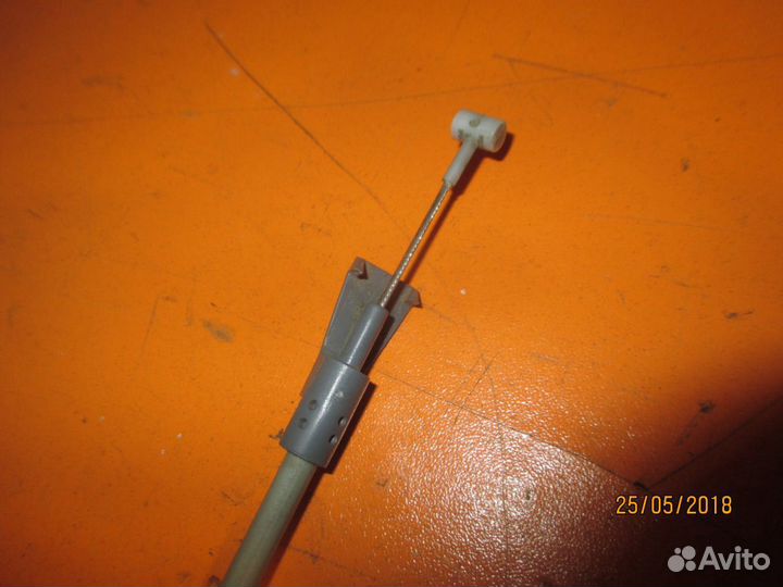 Трос открывания задней двери Seat Ibiza Сеат Ибица