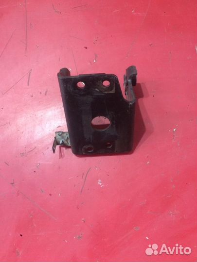 Кронштейн подушки двс задний Nissan Murano Z50