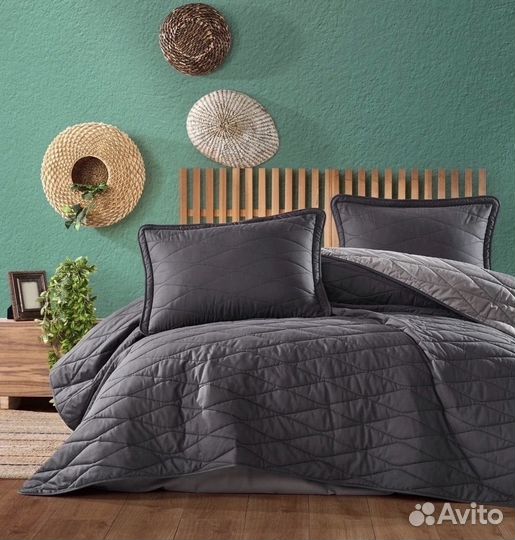 Покрывало и 2 наволочки Люкс 240/260