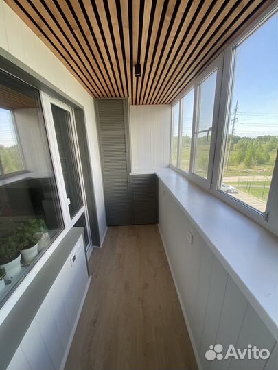 Отделка балкона