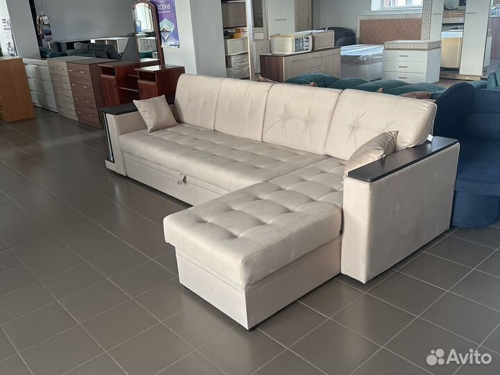 Угловой диван