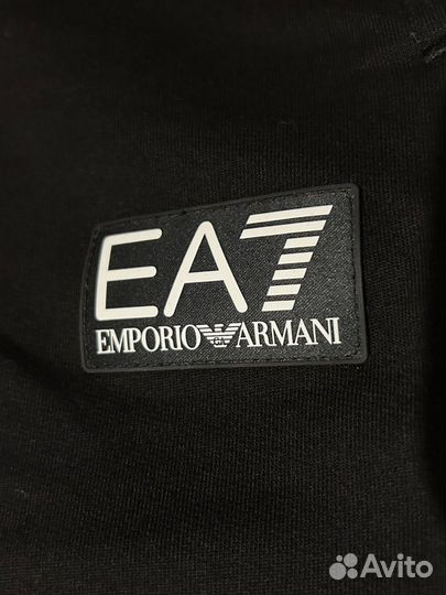 Костюм armani emporio