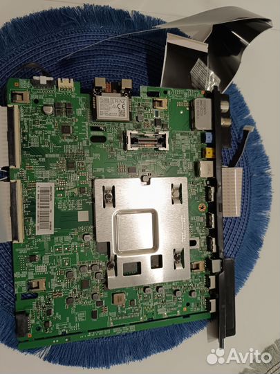 Запчасти на телевизор Samsung eu65nu7100uxru