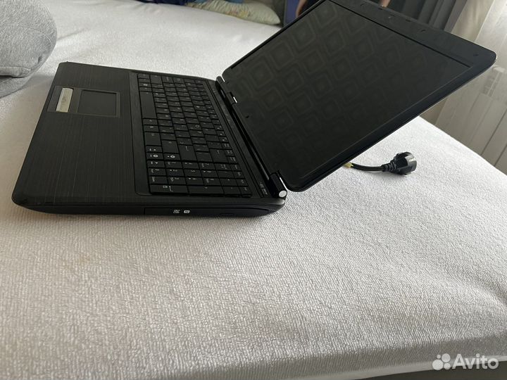 Ноутбук Asus N60D