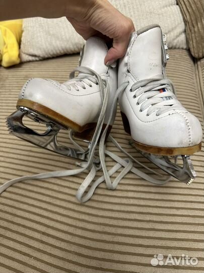 Коньки для фигурного катания Graf