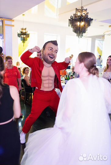 Ростовая кукла, шоу звезд, праздник, ведущий