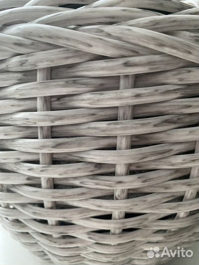 Кашпо из ротанга