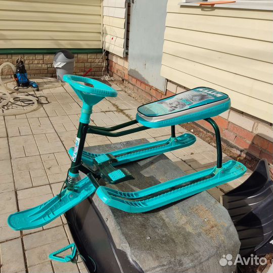 Детский снегокат