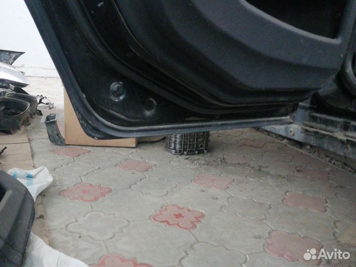 Дверь задняя левая BMW 7-Series F01