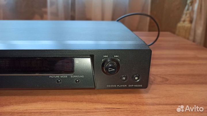 CD/DVD Player sony DVP-NS305