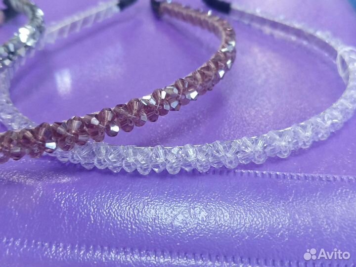 Ободок для волос со стразами