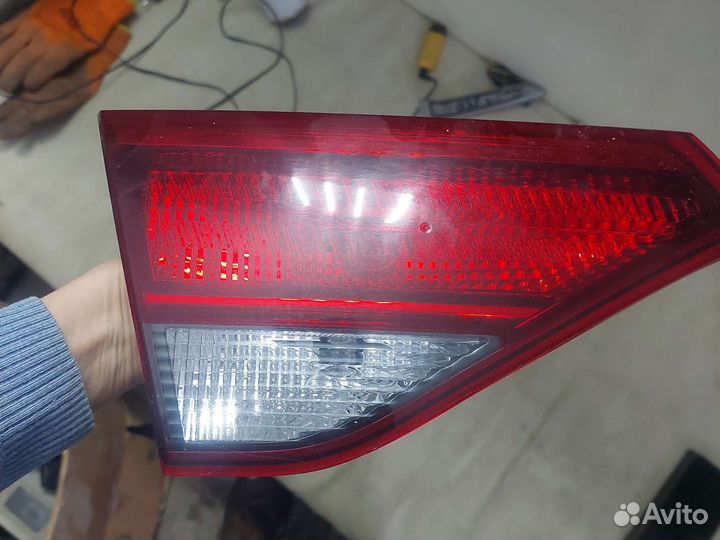 Фонарь в крышку багажника Kia Rio 4 X-line