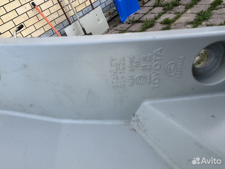 Левый задний фонарь на прадо 150