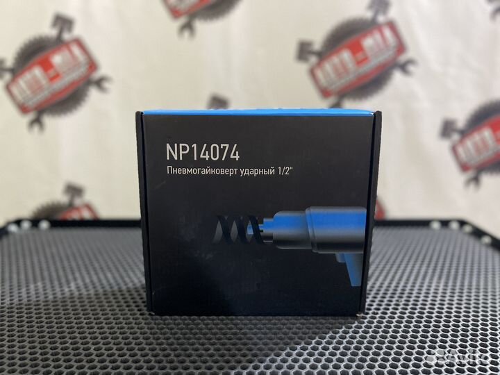 Пневмогайковерт ударный