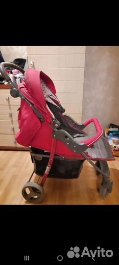 Прогулочная коляска