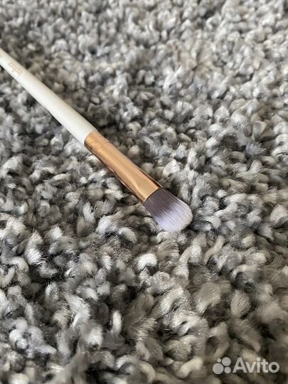 Кисти для макияжа