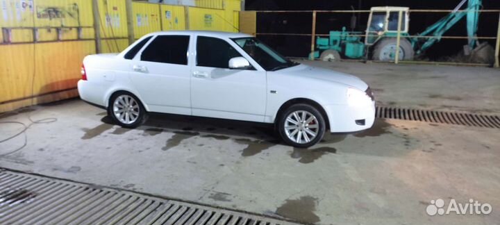 LADA Priora 1.6 МТ, 2015, 82 000 км