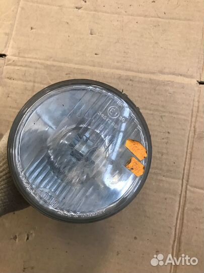 Фара передния правая BMW 7 E32 (4777)