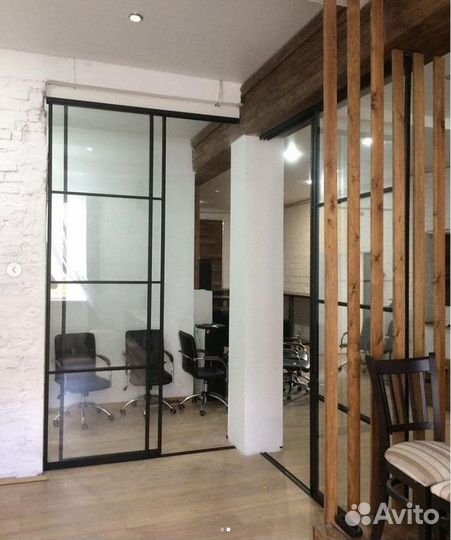 Раздвижные лофт перегородки для зонирования