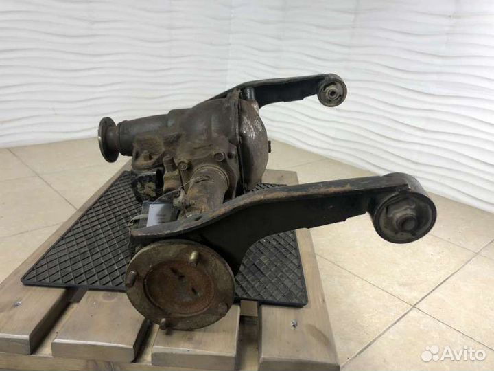 Редуктор переднего моста Mitsubishi Pajero (1990-2