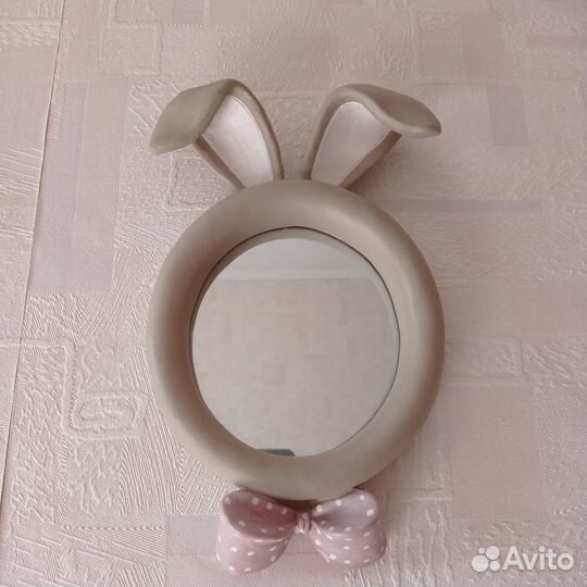 Зеркало настенное 