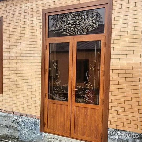 Пластиковая дверь 120х210 26