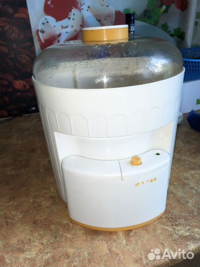 Стерилизатор для бутылочек maman