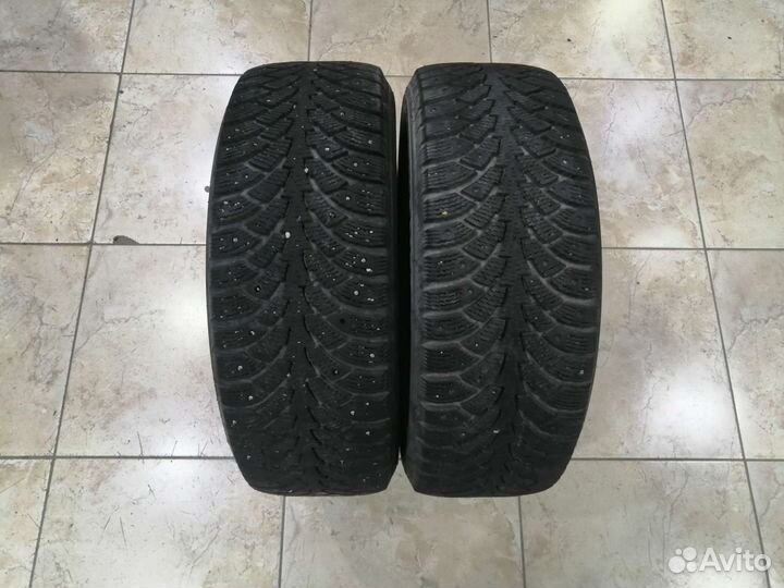 Nokian Tyres Nordman 4 215/60 R16