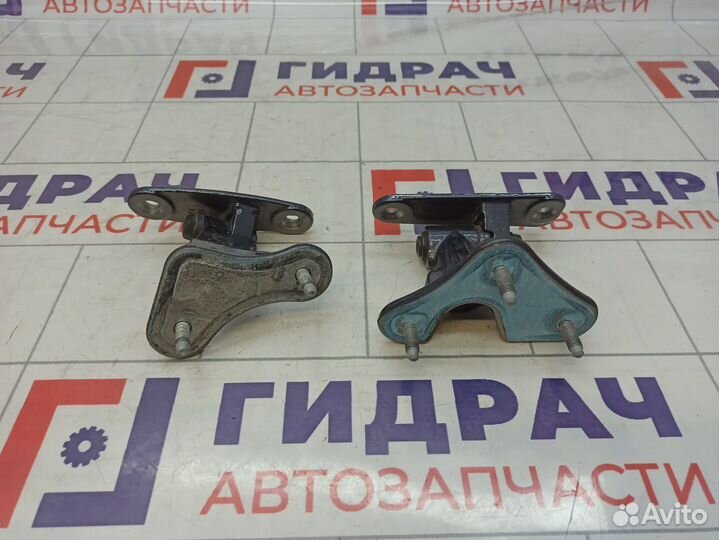 Петли двери передней левой Mercedes-Benz GL (X166)