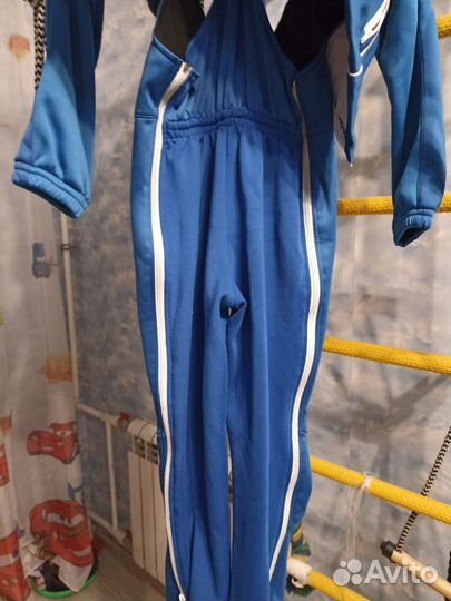 Разминочный костюм штаны и куртка