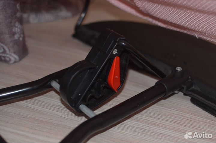 Музыкальный шезлонг качалка для новорожденных