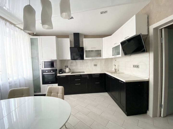 2-к. квартира, 64,7 м², 11/17 эт.