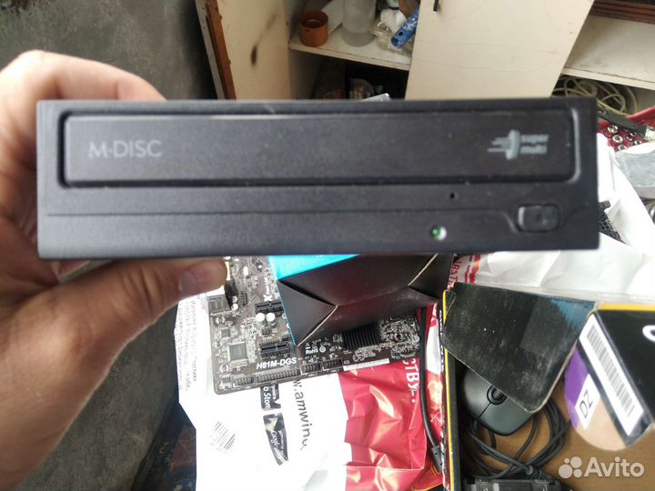 Системный блок, материнская плата, кулер,дисковод