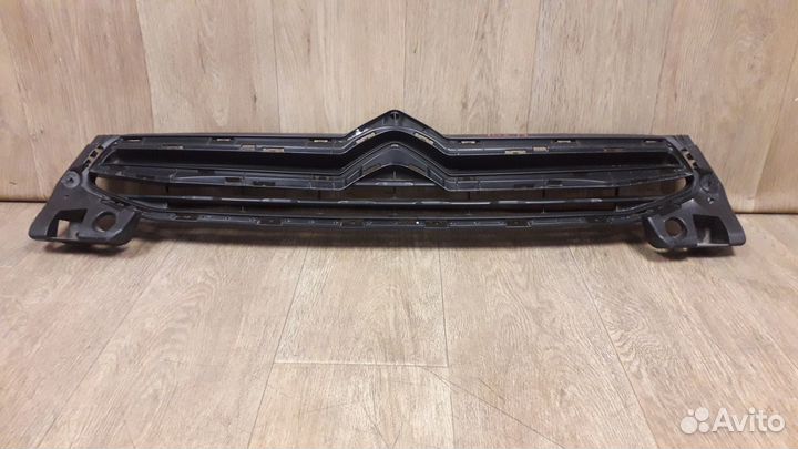 Решетка радиатора citroen C-Elysee 2015
