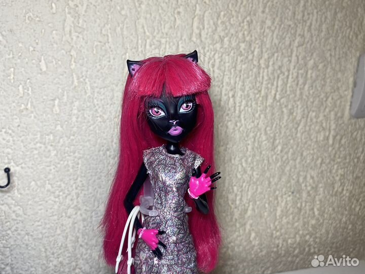 Кукла Монстер Хай Кэтти Нуар