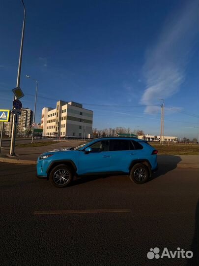 Toyota RAV4 2.5 AT, 2021, 26 500 