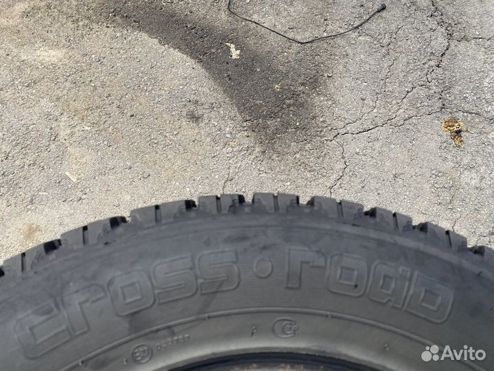 Contyre Cross Road 215/65 R16