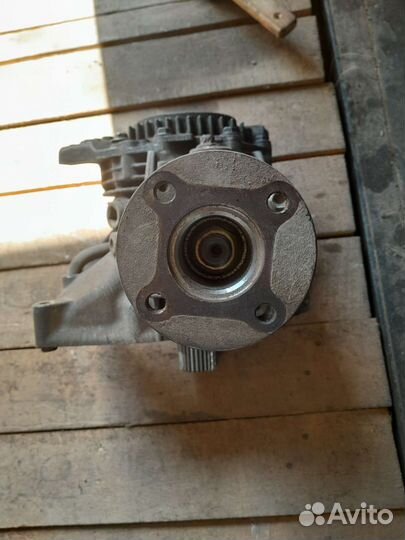 Передний редуктор раздатка Nissan X-Trail t 30